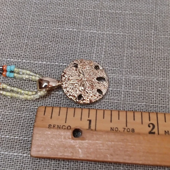 Multi Color Seed Bead Sand Dollar Pendant Necklace 18" Long - Picture 6 of 8